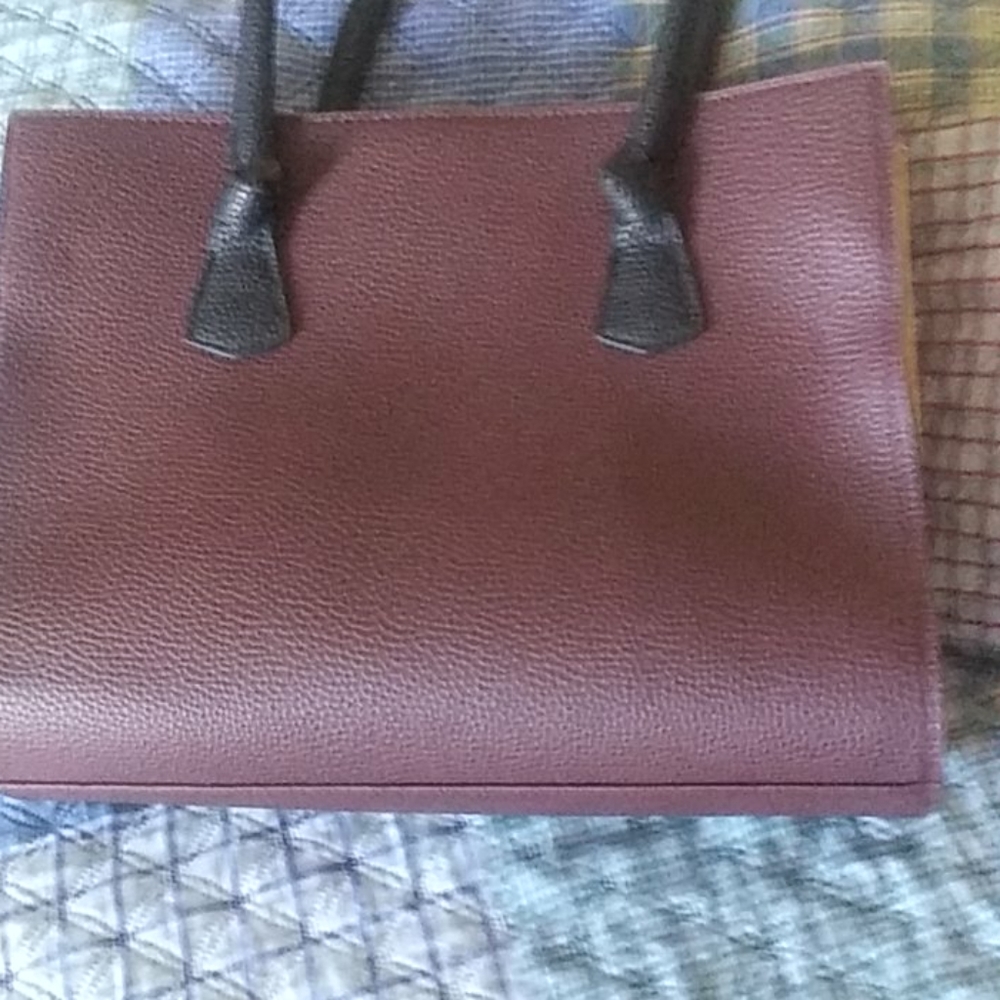 Handbag - Picture 2 of 5